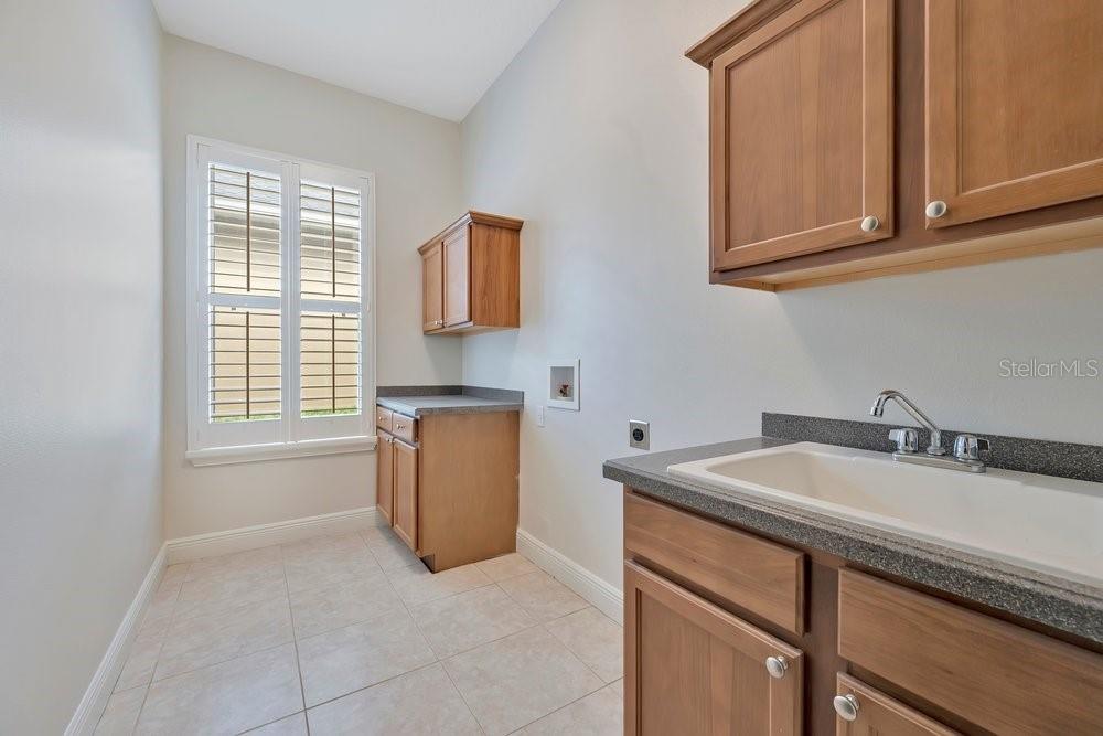 STONEY CRK - Residential Lease