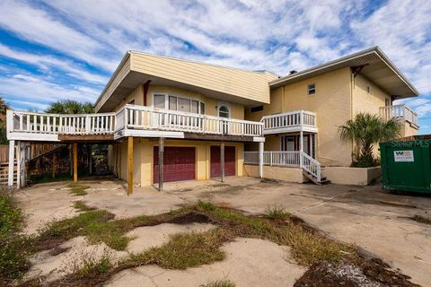 A home in PONCE INLET