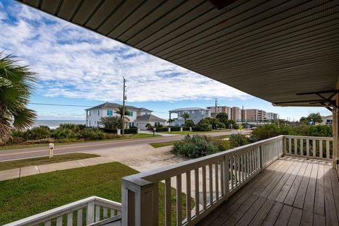 A home in PONCE INLET