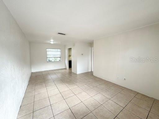 MASON & CARSWELLS HOLLY HILL - Residential Lease