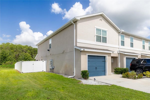 2942 FIELDWOOD CIR, SAINT CLOUD, FL 34772 - Image 986657d4f79bdccea3b7db2df1da11eb/3665990520