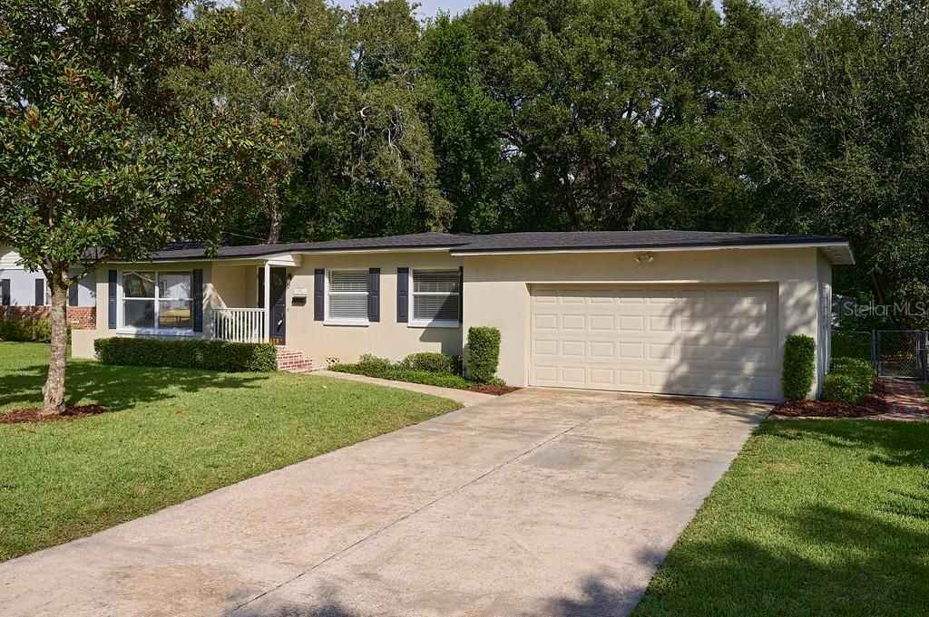 Photo of 363 Croton Drive, Maitland, FL 32751 (MLS # O6348828)