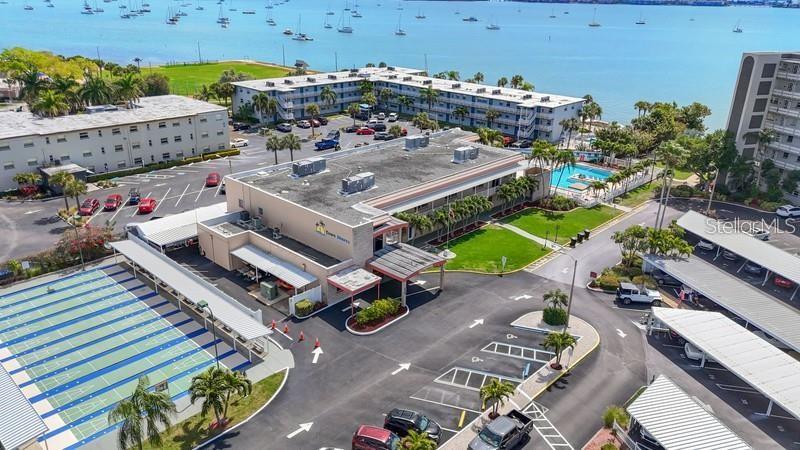 TOWN SHORES OF GULFPORT - Residential