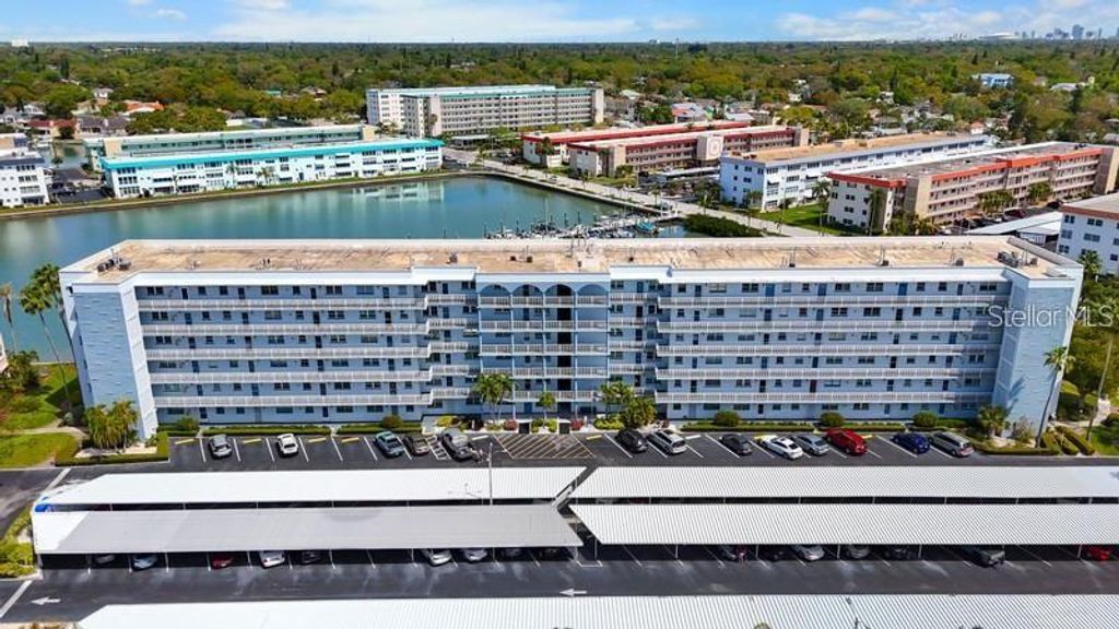 Photo of 5925 Shore Boulevard S #602, Gulfport, FL 33707 (MLS # TB8432219)