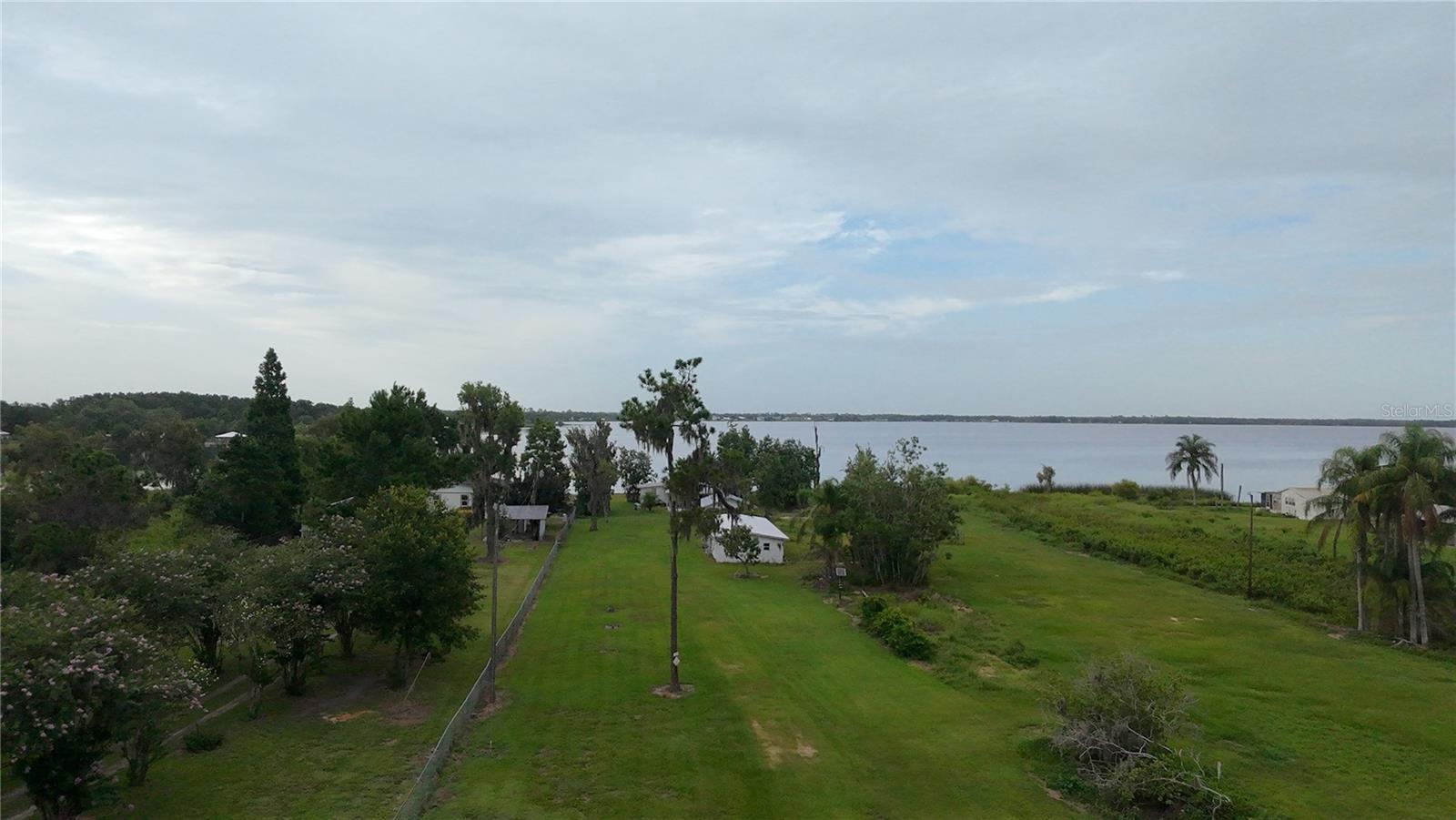 Beautiful Lakefront Property – No HOA or CDD!
Escape the hustle and bustle and embrace the peace and quiet of lake life! This unique opportunity on the shores of Lake Buffum offers everything you need for a tranquil waterfront lifestyle. Lake Buffum spans 1,549 acres and is renowned for excellent fishing — especially Largemouth Bass, Bluegill, and Catfish.
Property Highlights:
2-bedroom, 1-bath home
New 190-foot seawall
Combined 2.33 acres across two spacious lots
New public boat ramp nearby (off Doc Lindsey Rd. in Fort Meade)