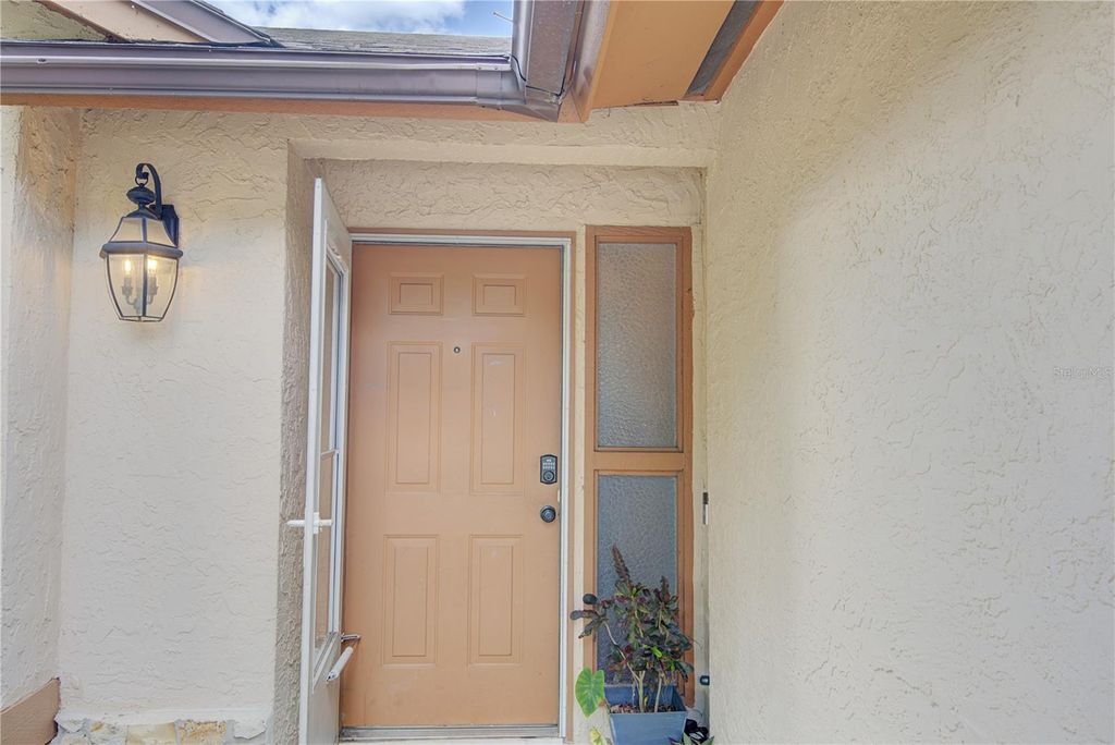 Photo of 1024 Dinero Drive, Winter Springs, FL 32708 (MLS # O6404240)