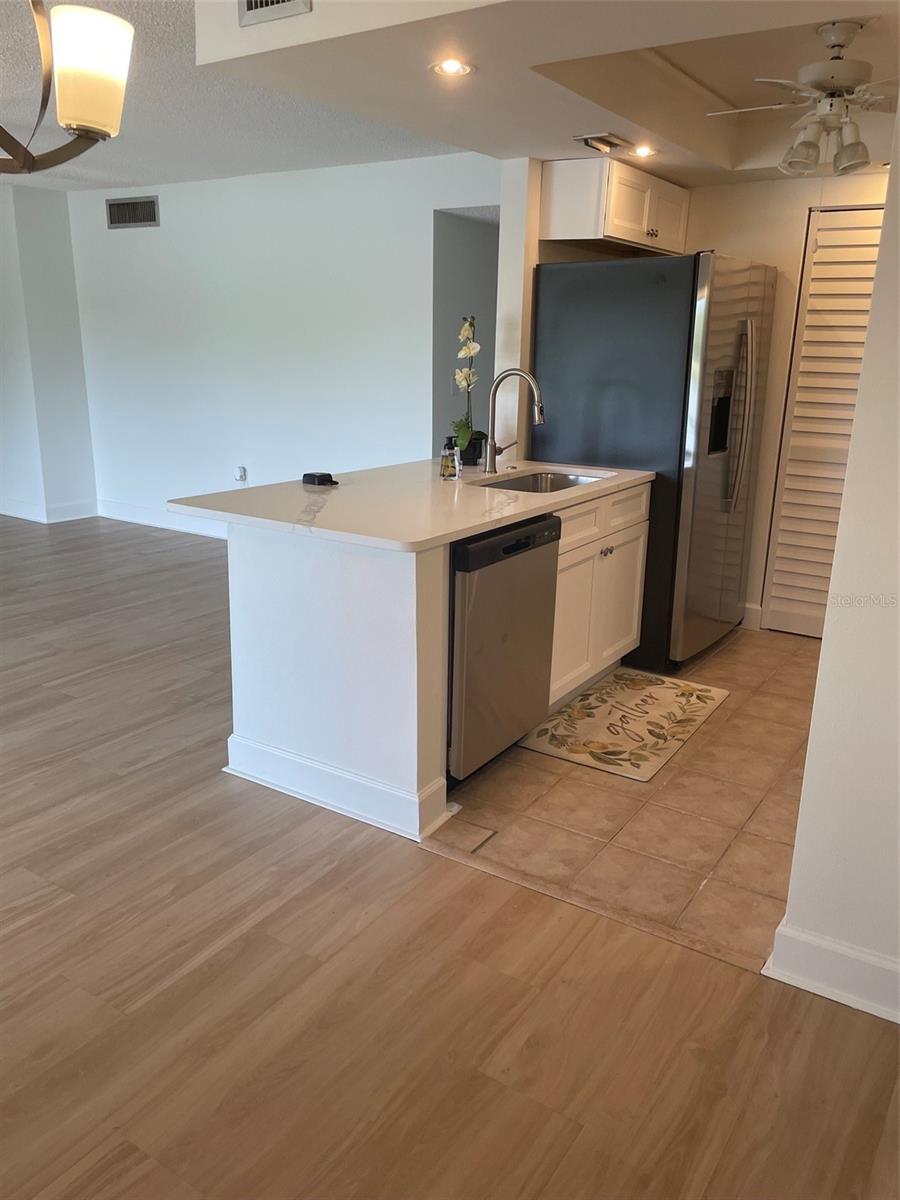 PEPPERTREE LAKE CONDOMINIUM ASSOCIATION, INC. - Residential