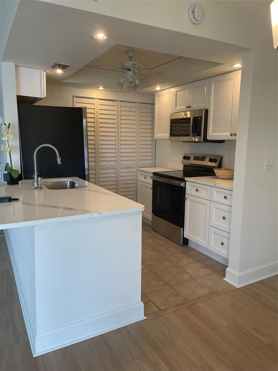 PEPPERTREE LAKE CONDOMINIUM ASSOCIATION, INC. - Residential