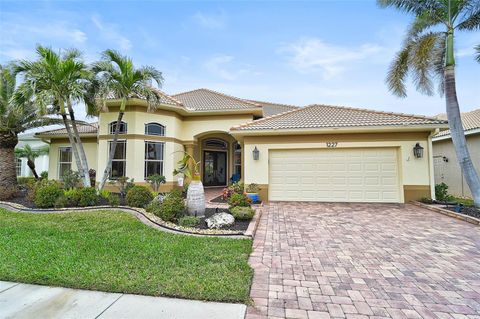 1227 TUSCANY BOULEVARD VENICE FL 34292