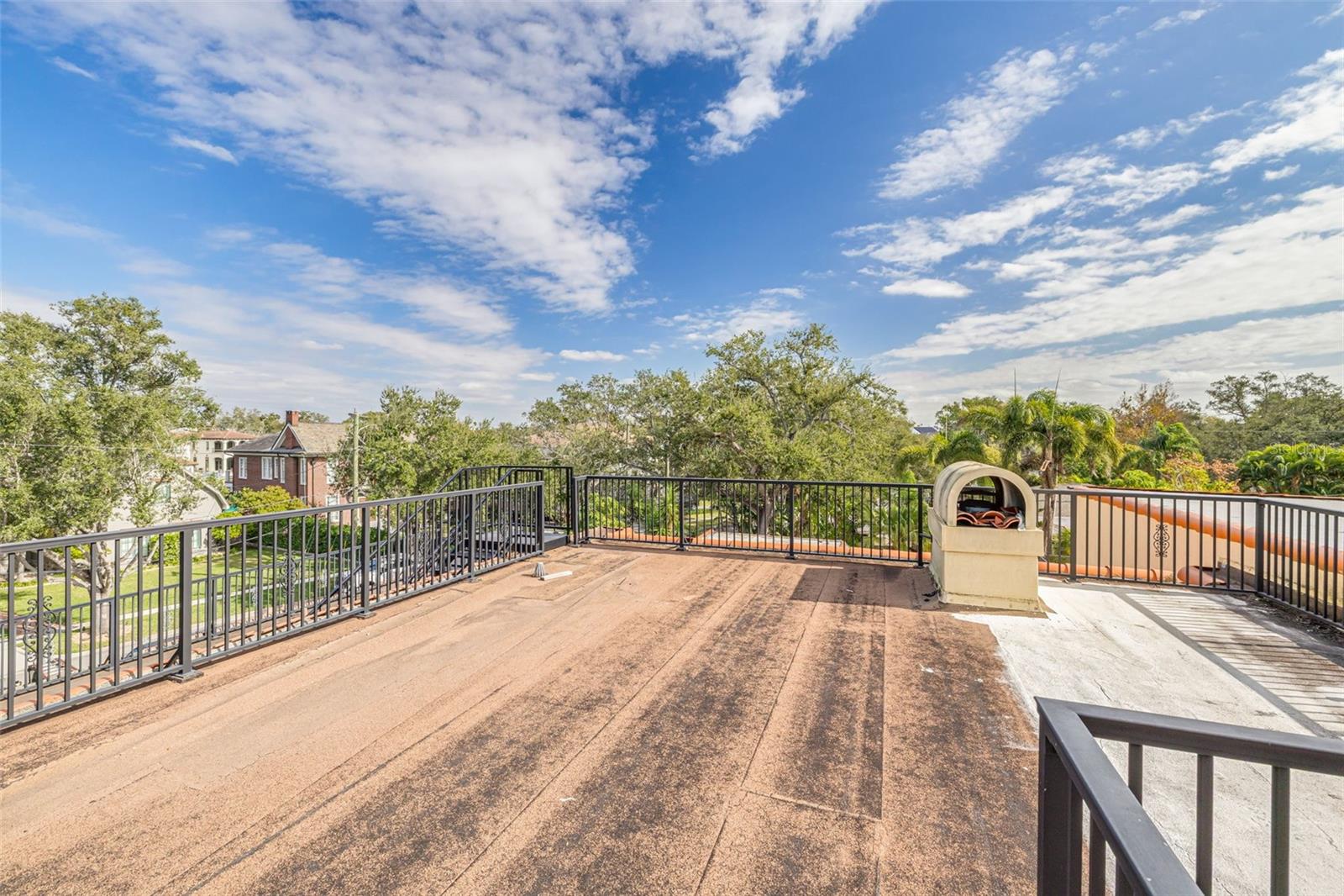 DAVIS ISLANDS PB10 PG52 TO 57 - Residential