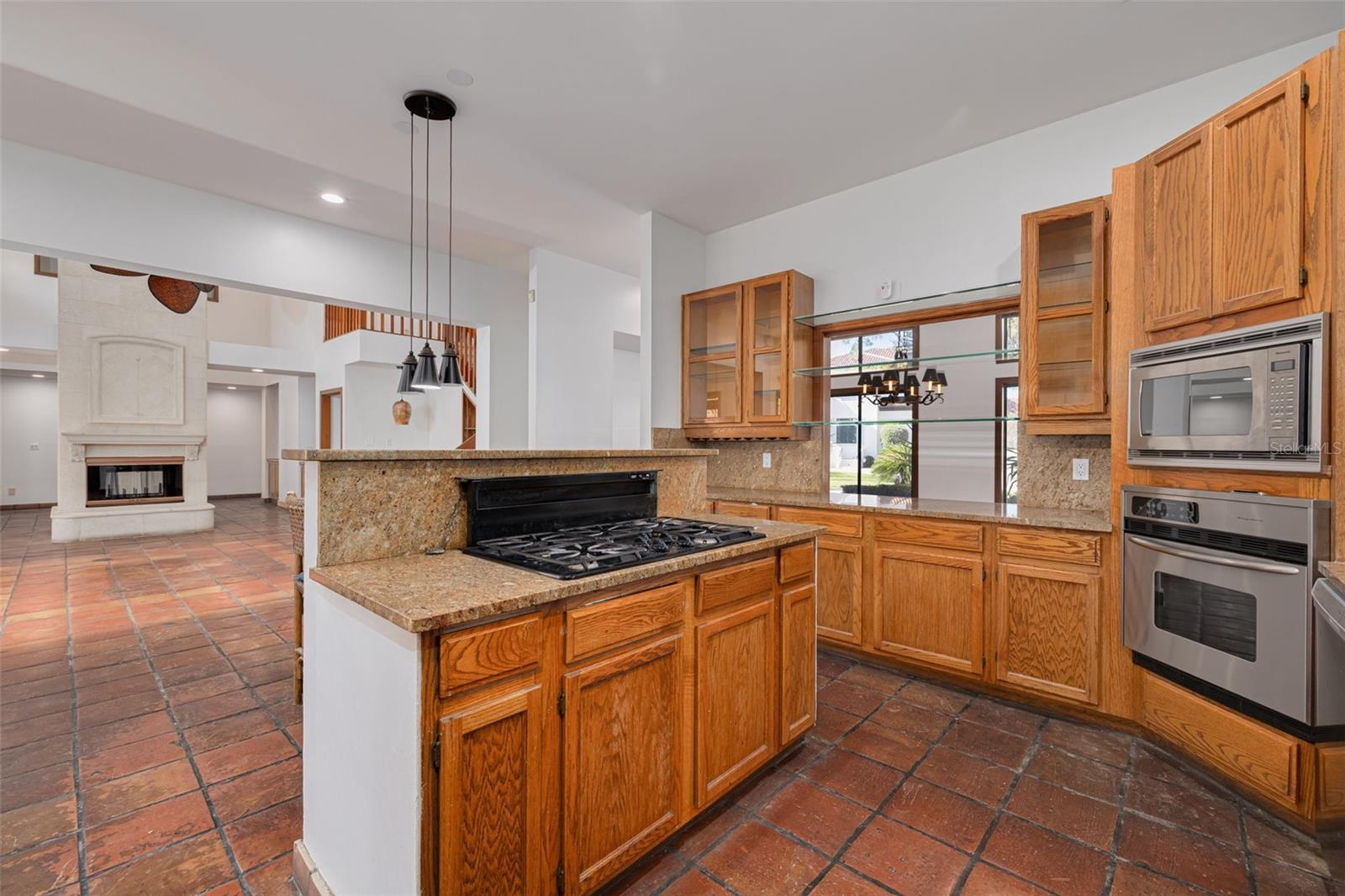 DAVIS ISLANDS PB10 PG52 TO 57 - Residential