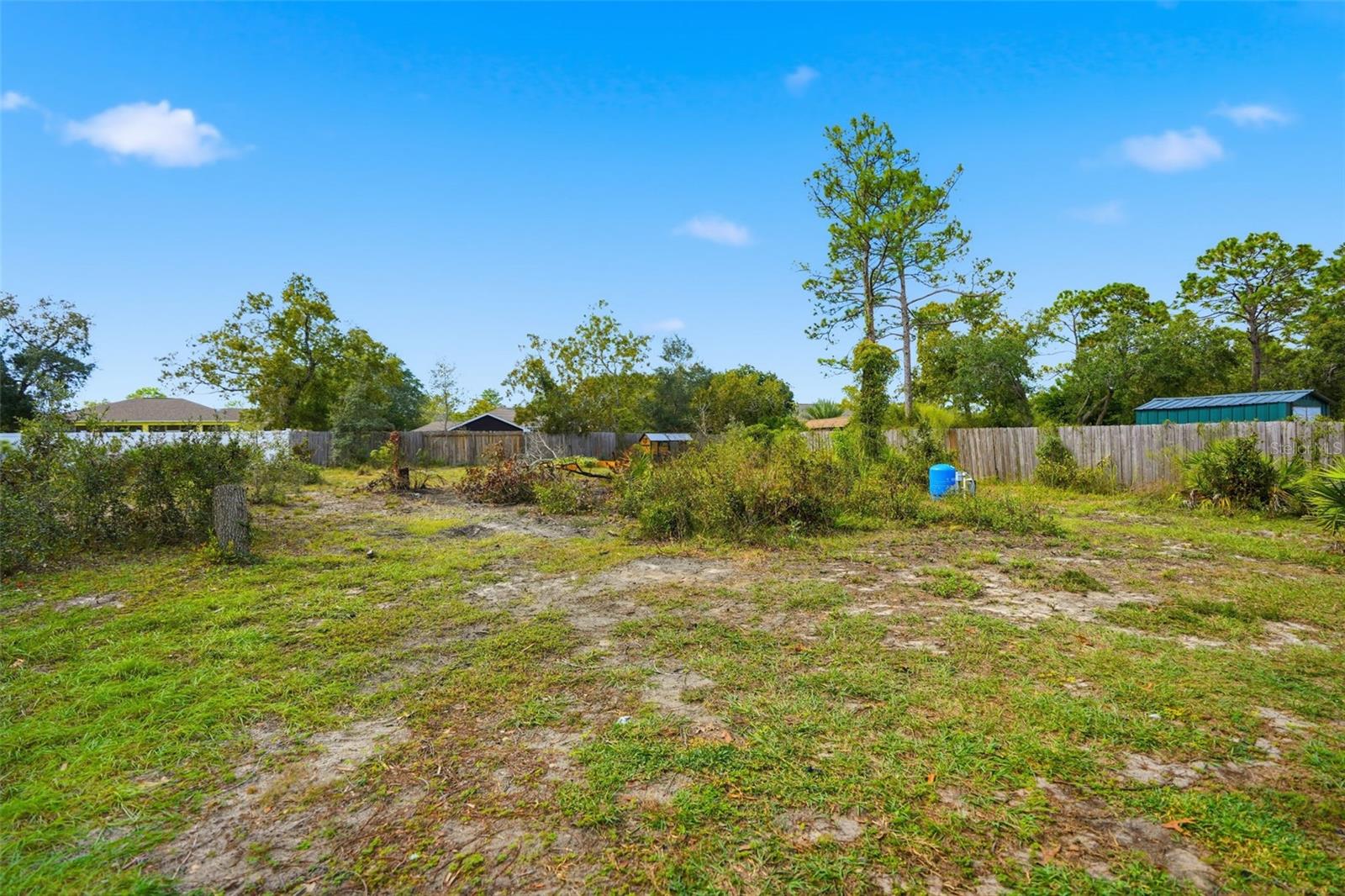 ROYAL HIGHLANDS - Residential