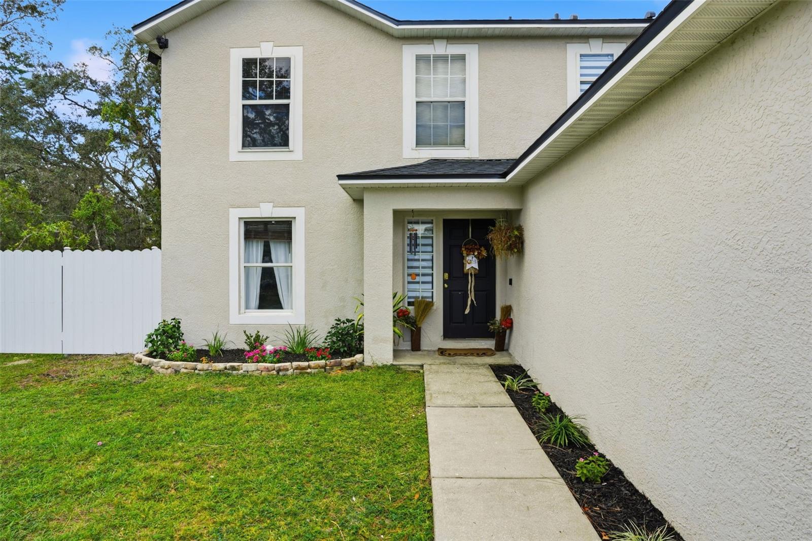 ROYAL HIGHLANDS - Residential