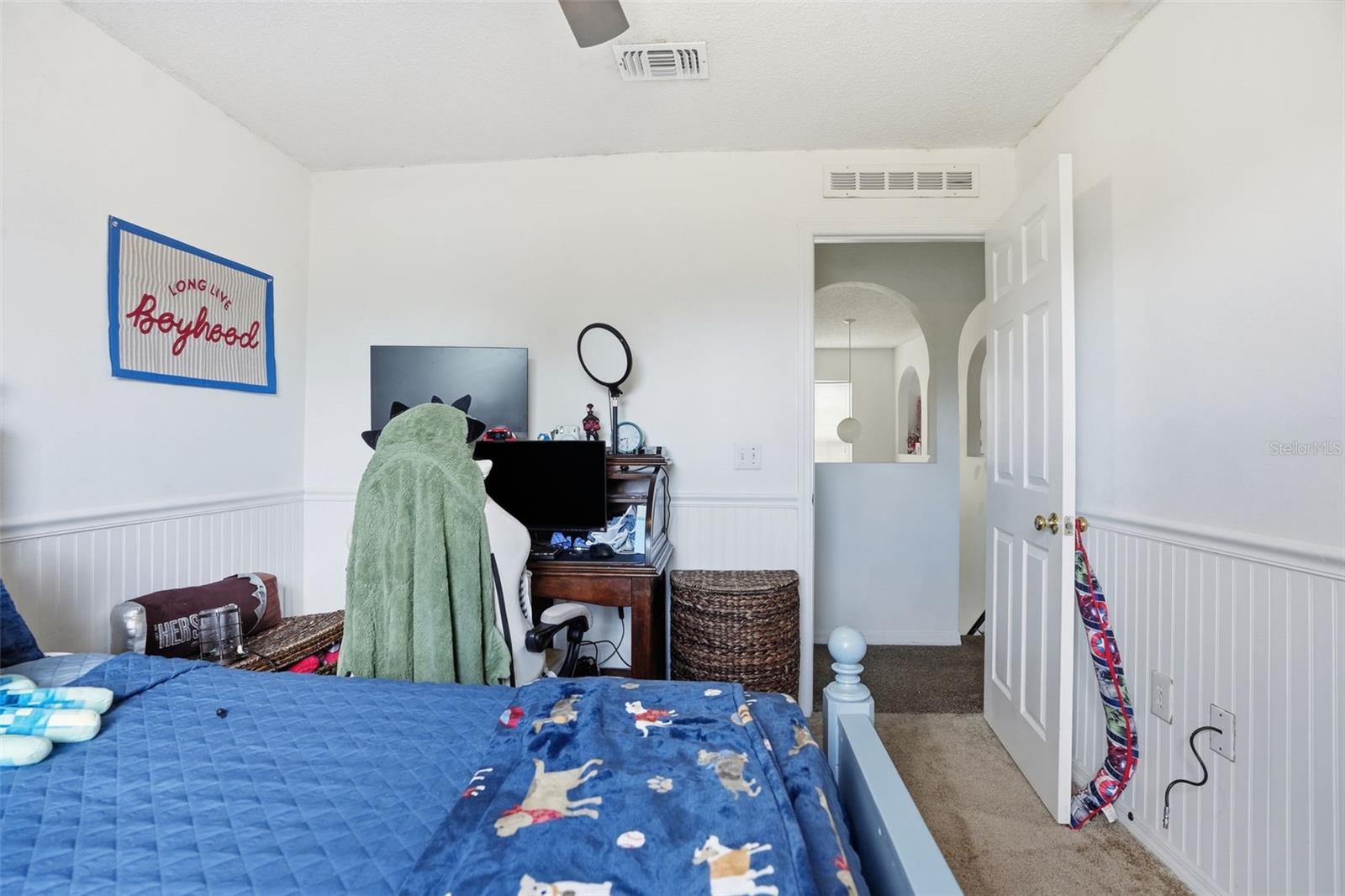 ROYAL HIGHLANDS - Residential