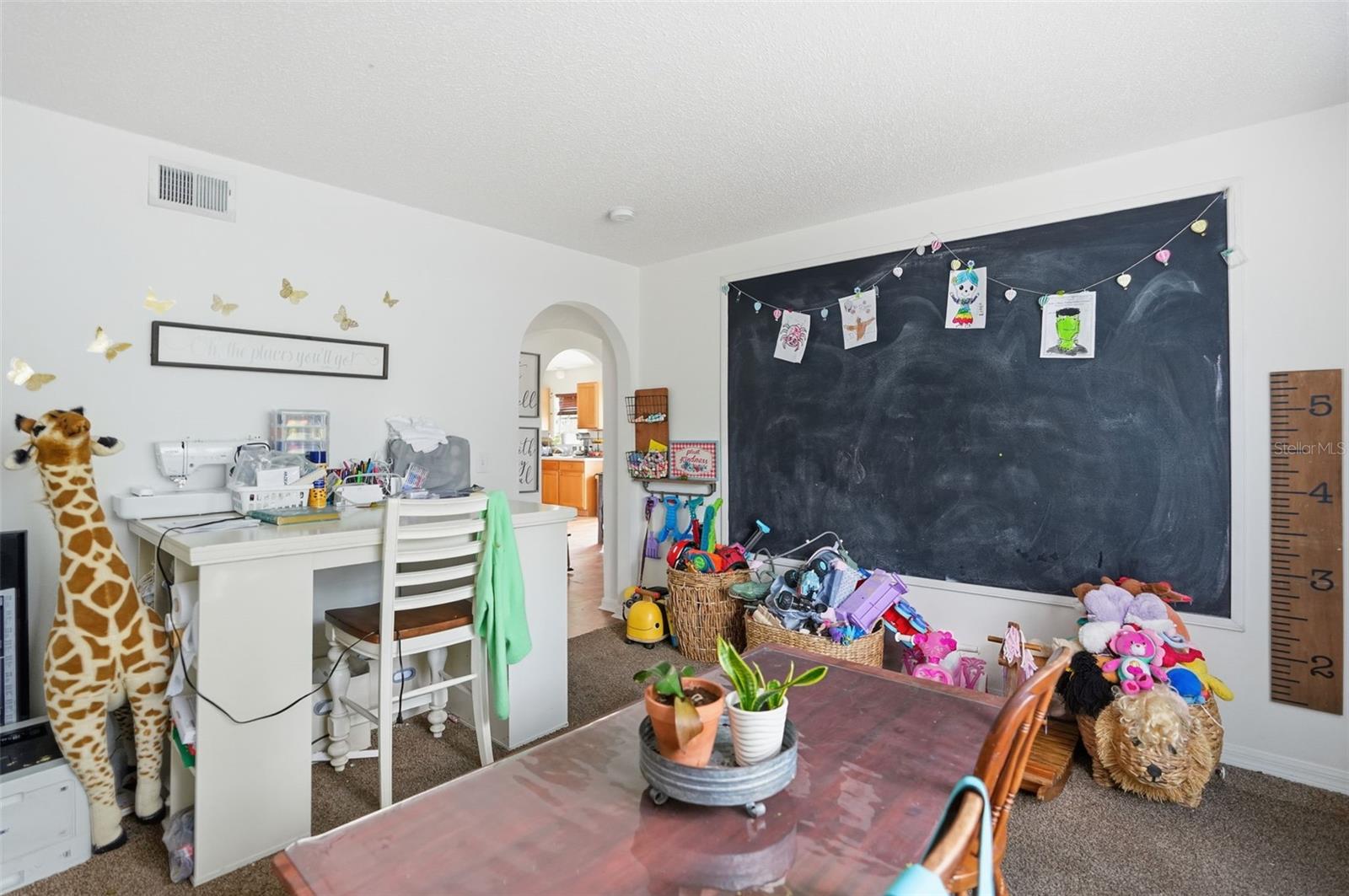 ROYAL HIGHLANDS - Residential