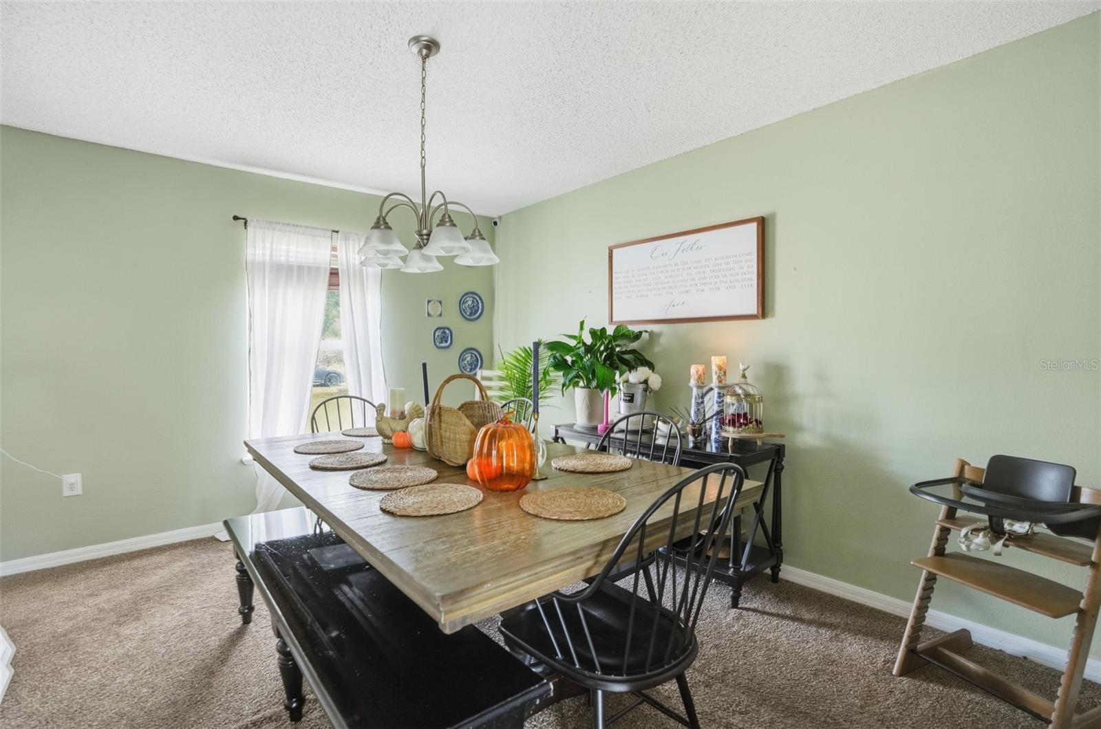 ROYAL HIGHLANDS - Residential