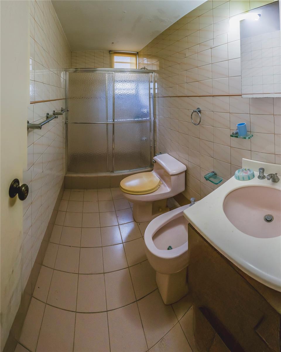 I-16 BUCARE STREET CAPARRA HILLS - Residential