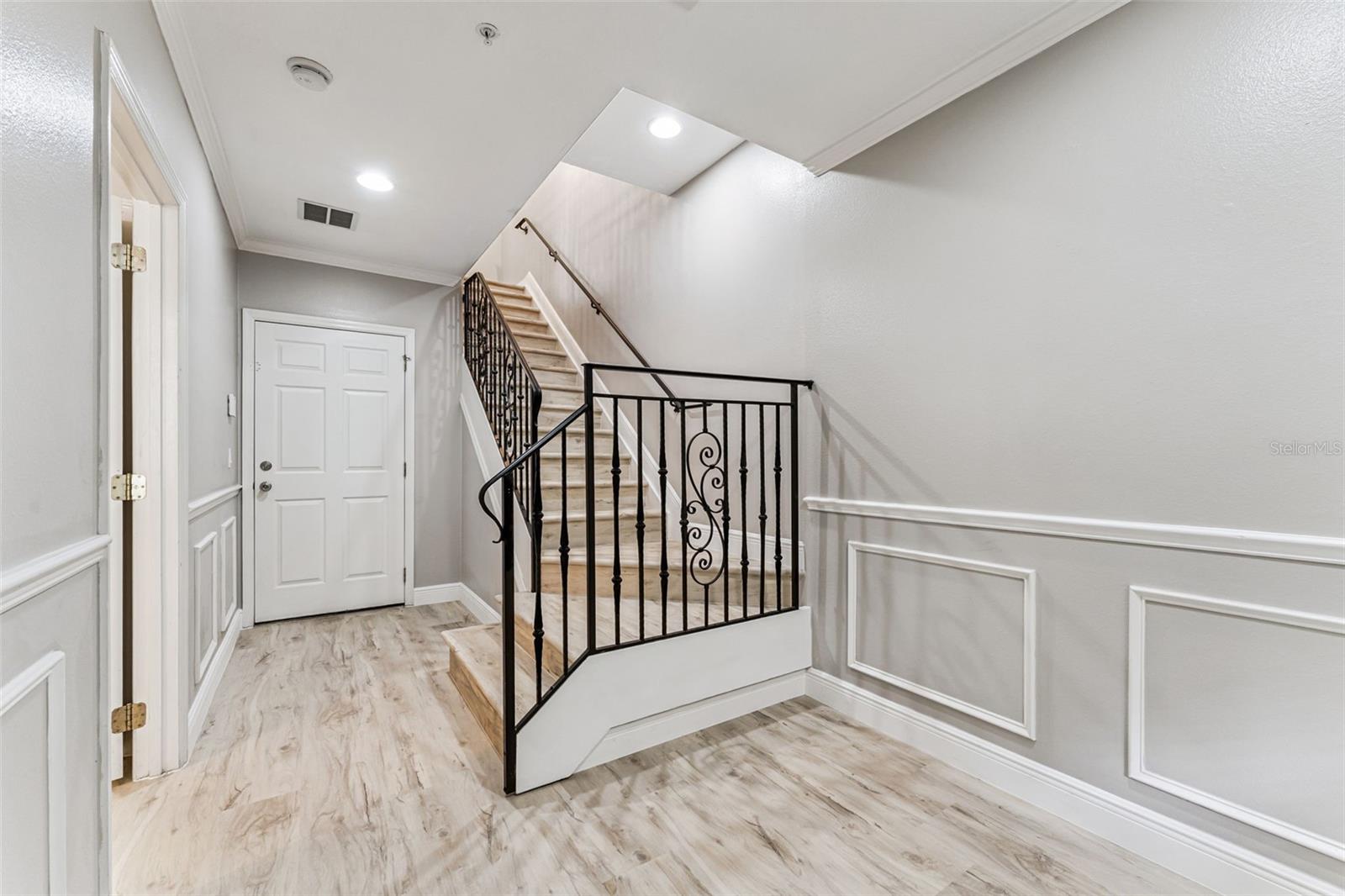 BALDWIN PARK - Residential