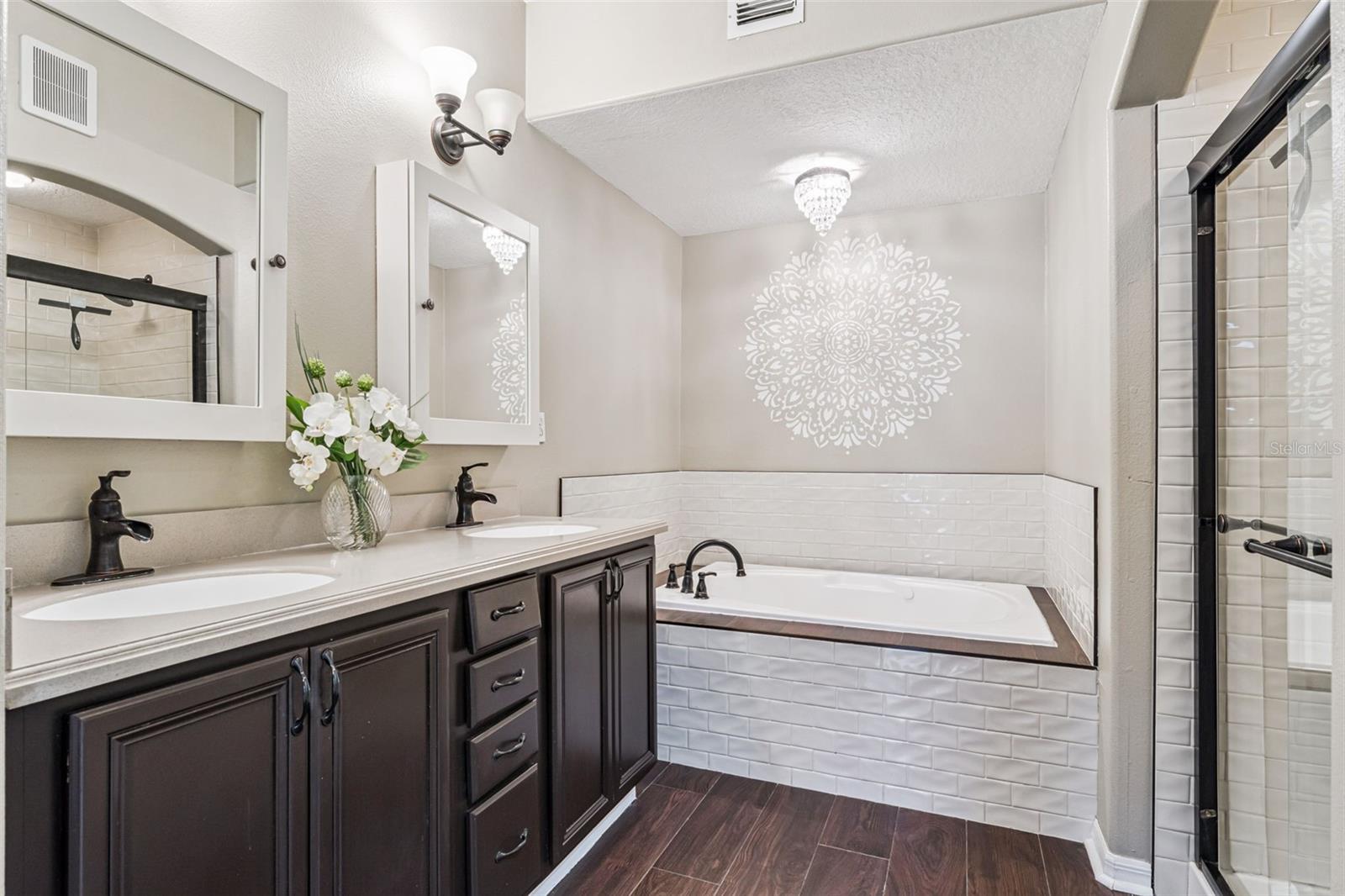 BALDWIN PARK - Residential