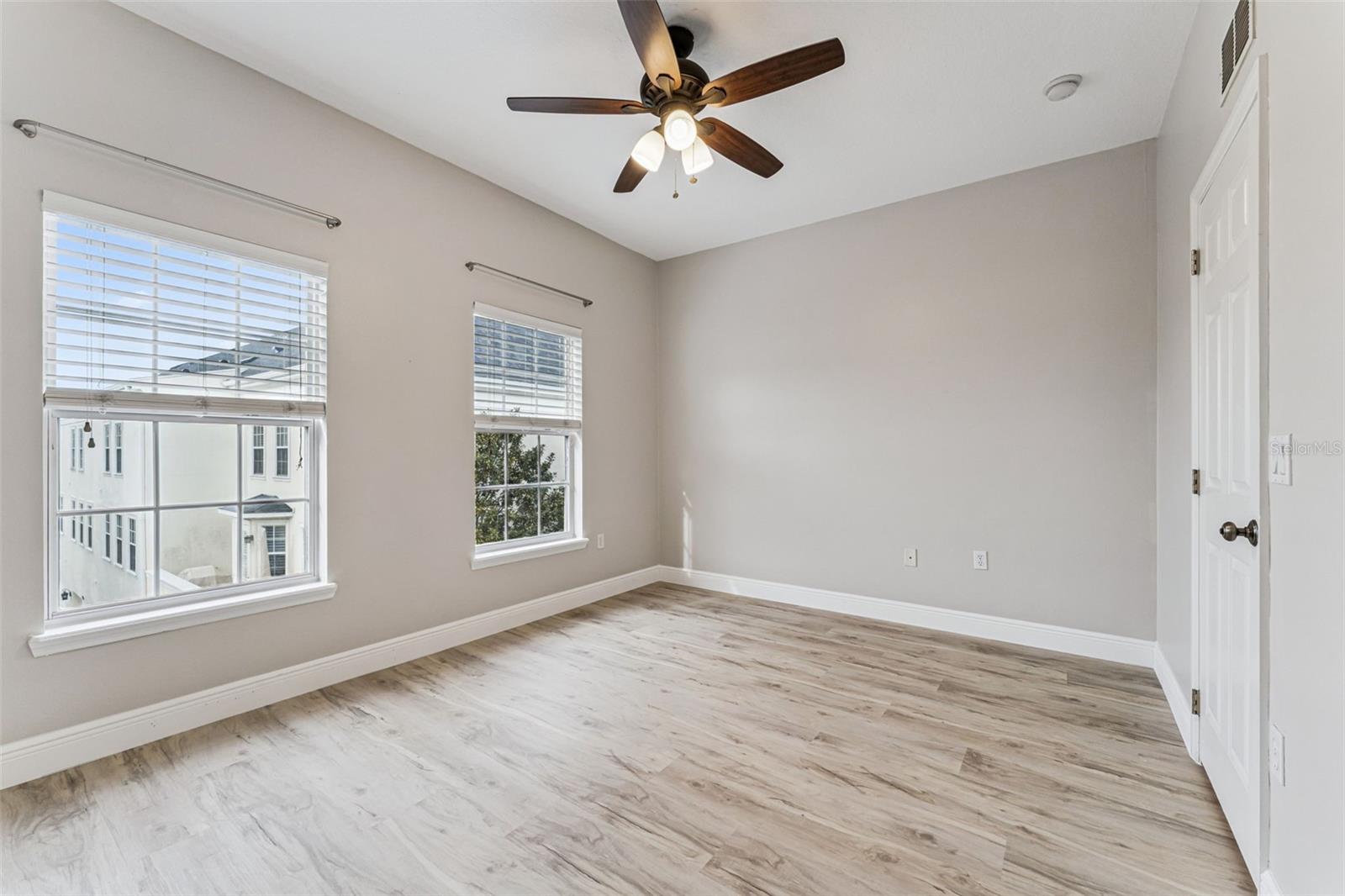 BALDWIN PARK - Residential