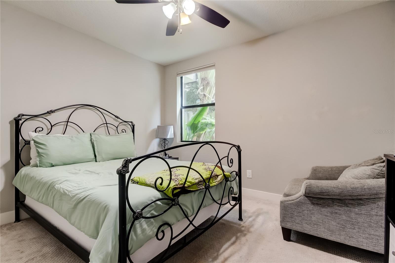 WESTSHORE VILLAGE TWNHMS - Residential