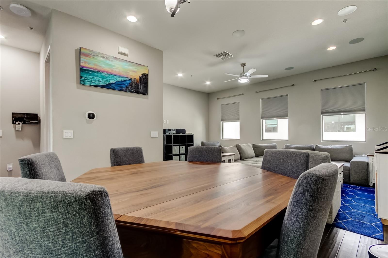 WESTSHORE VILLAGE TWNHMS - Residential