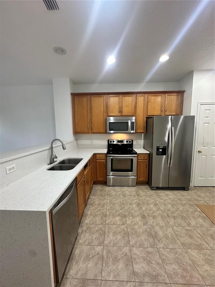 PARADISE CAY - Residential Lease