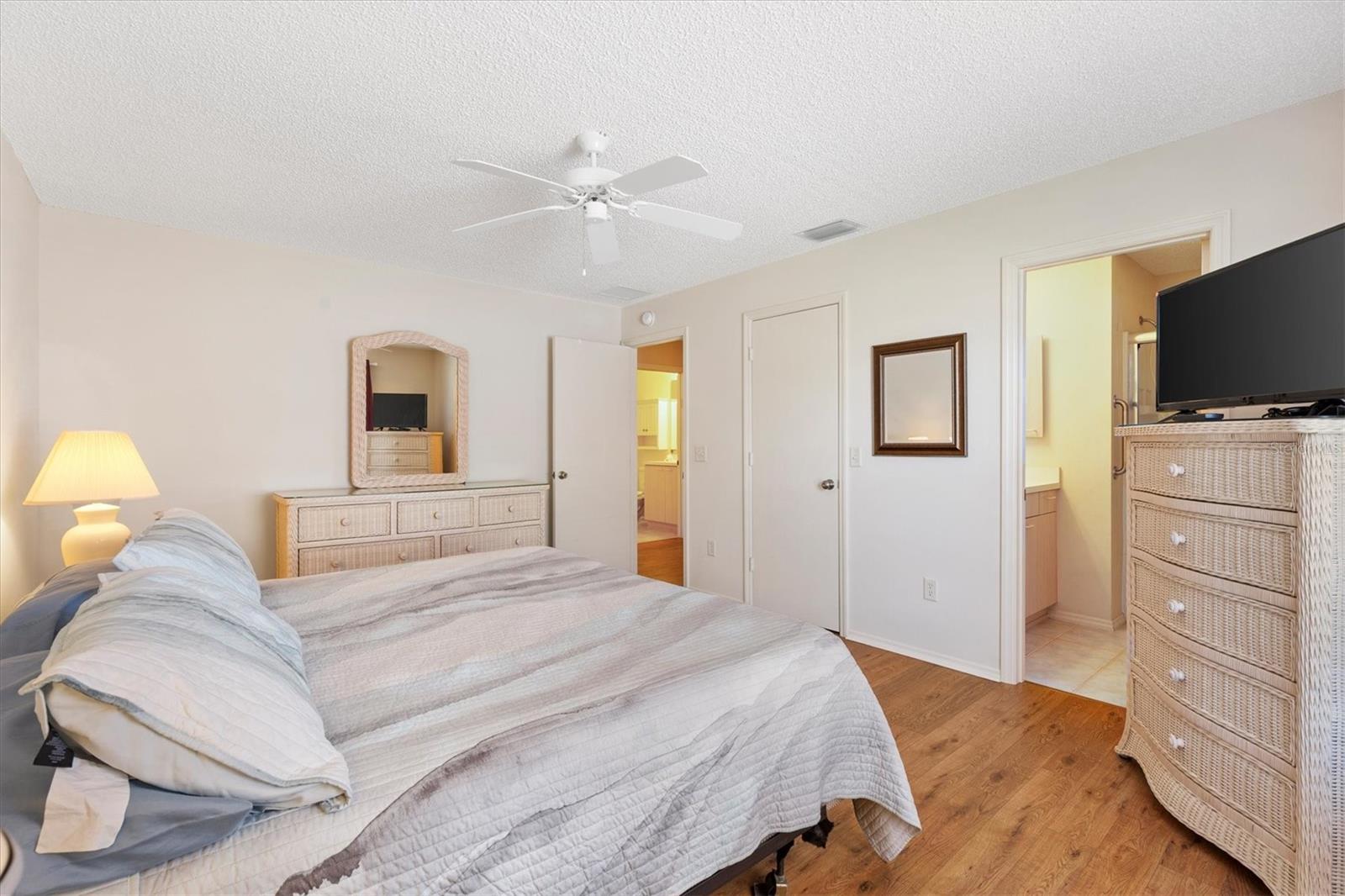 VILLAGES/MARION PINECREST VILL - Residential