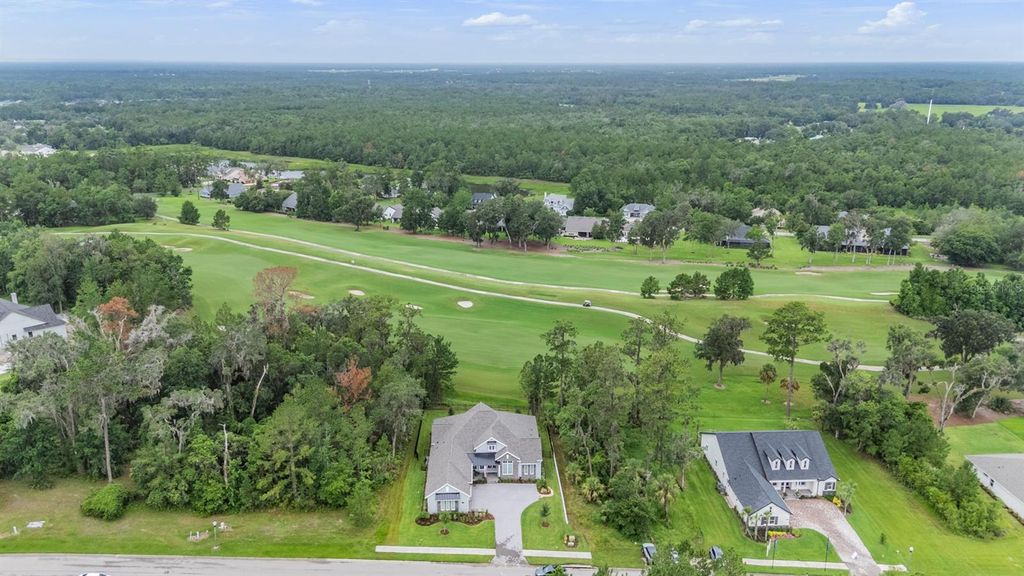 Photo of 6504 Summit View Drive, Brooksville, FL 34601 (MLS # TB8410362)