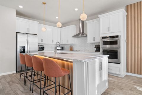 Tiny photo for 2469 Southlawn Lane, Clermont, FL 34714 (MLS # O6383655)