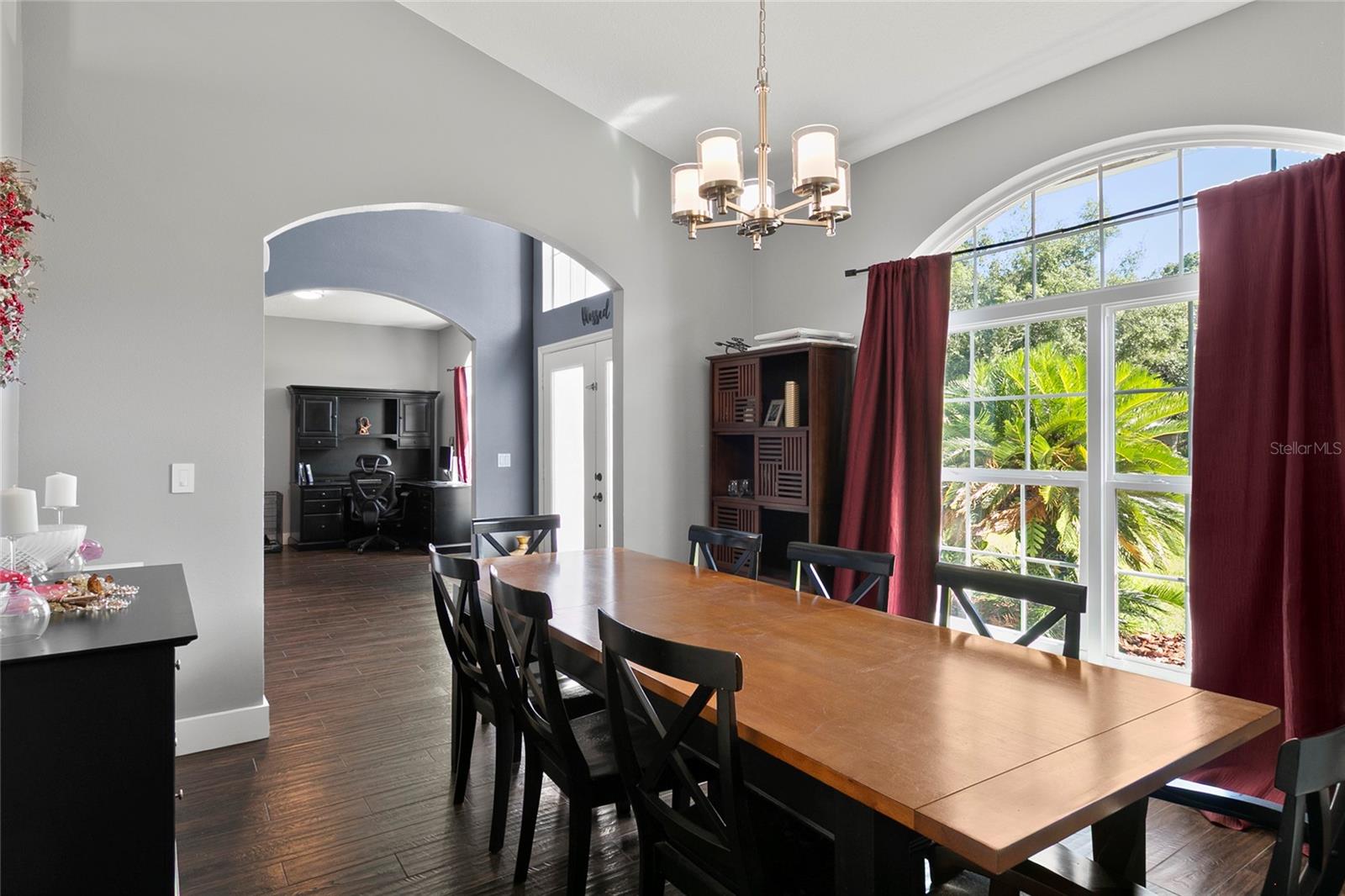 KINGSBRIDGE WEST - Residential