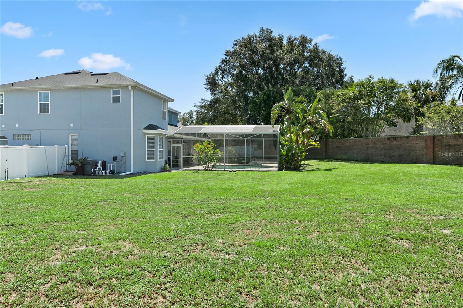 KINGSBRIDGE WEST - Residential