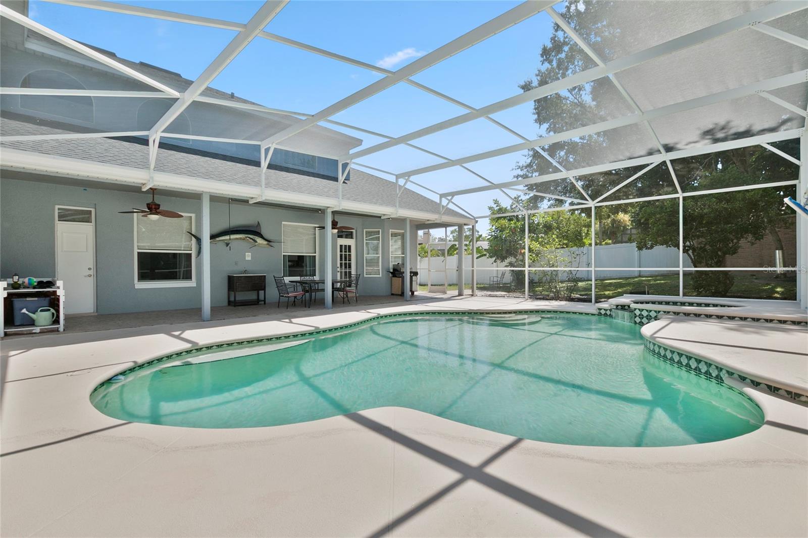 KINGSBRIDGE WEST - Residential