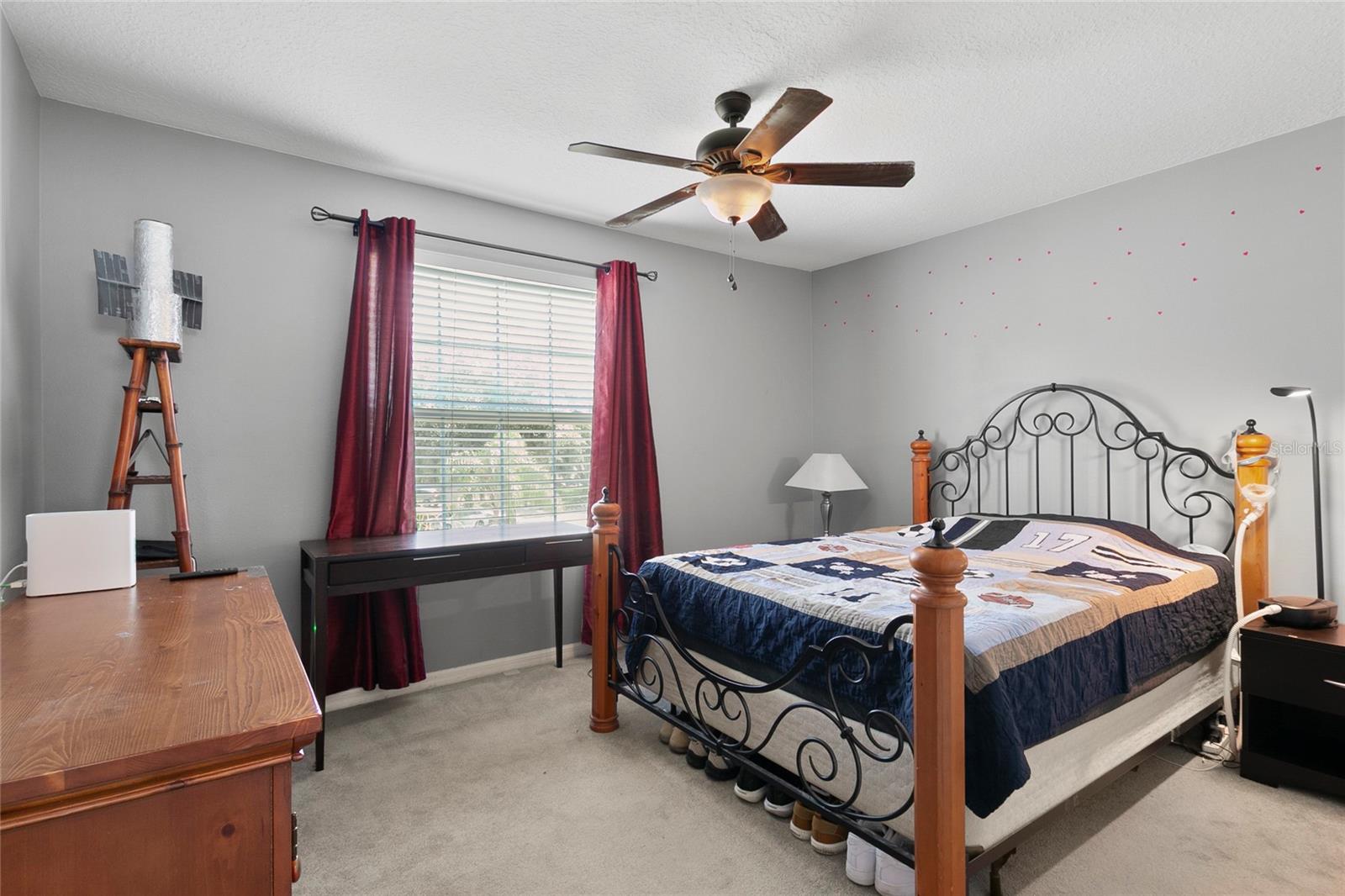 KINGSBRIDGE WEST - Residential
