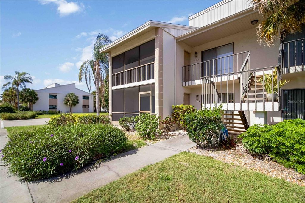 Photo of 5476 Swift Road #19, Sarasota, FL 34231 (MLS # A4689984)