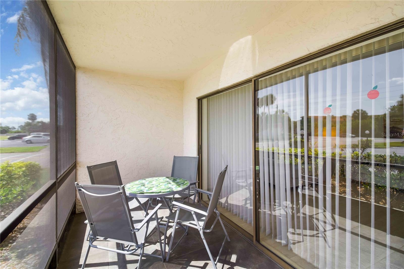 IMPERIAL PLACE - Residential