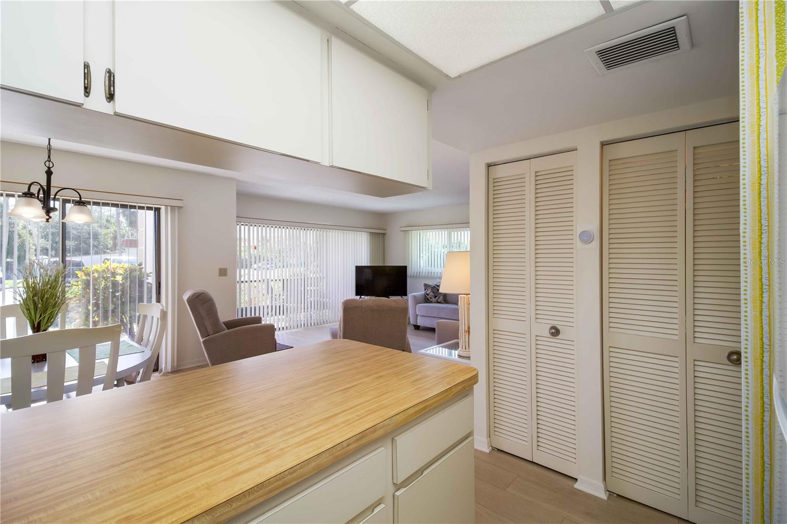 IMPERIAL PLACE - Residential