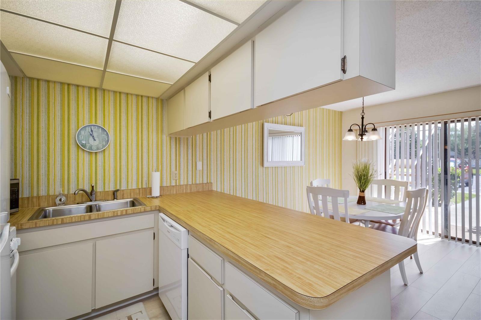 IMPERIAL PLACE - Residential