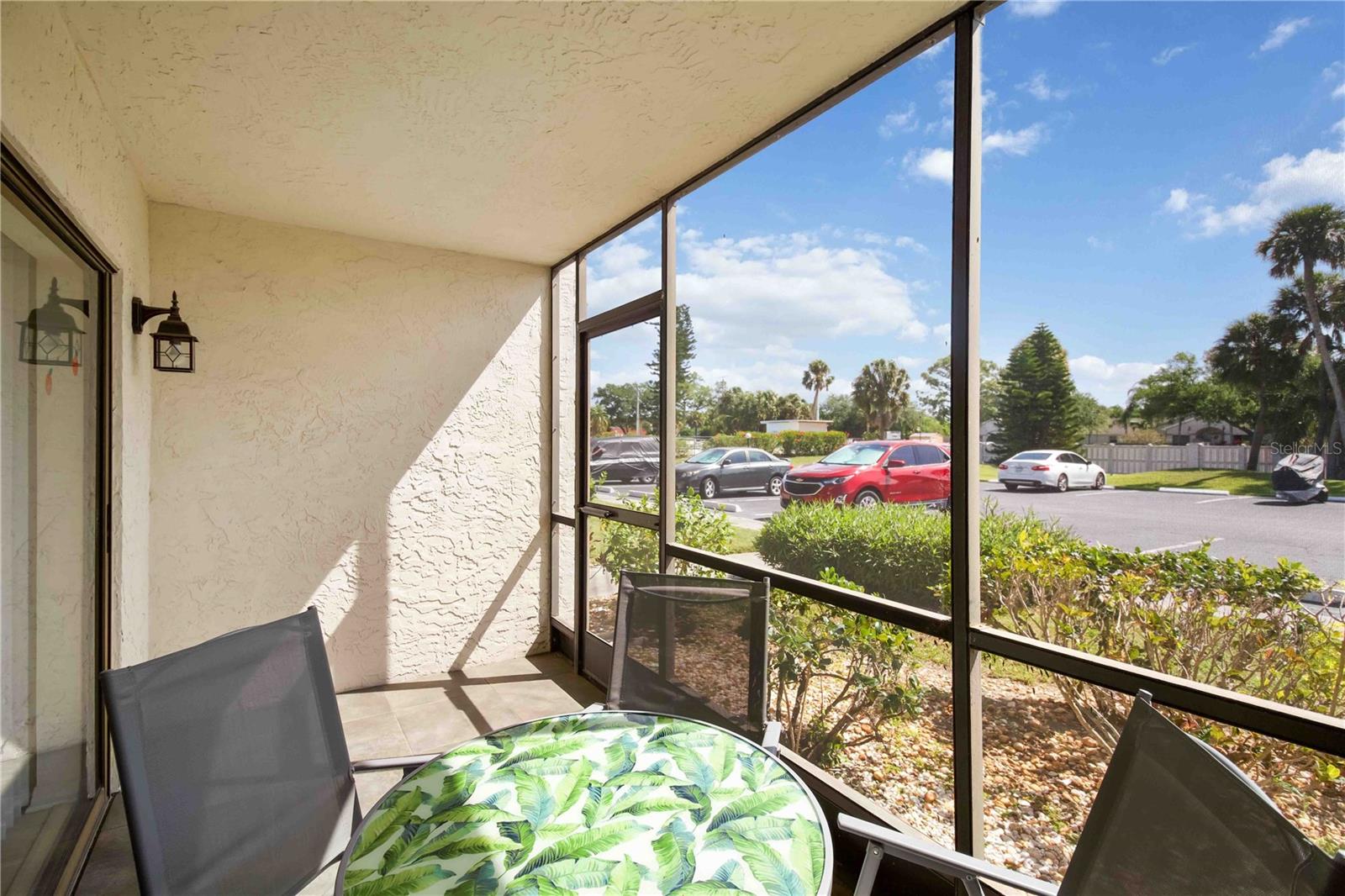 IMPERIAL PLACE - Residential