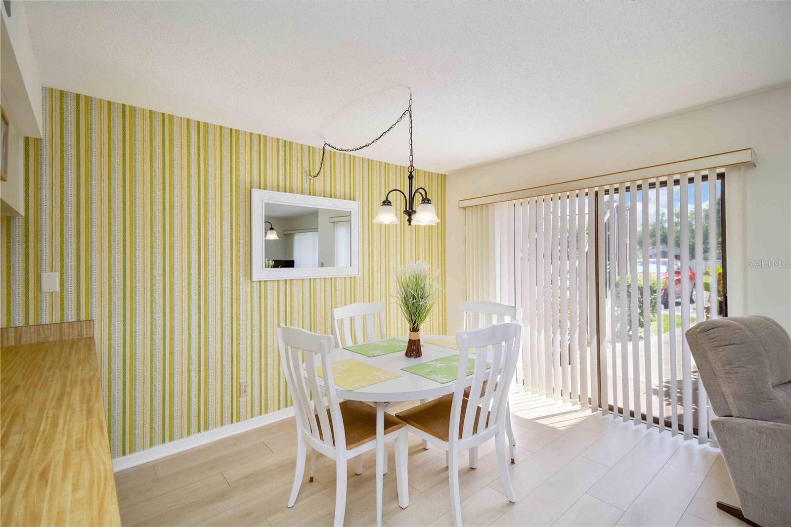 IMPERIAL PLACE - Residential