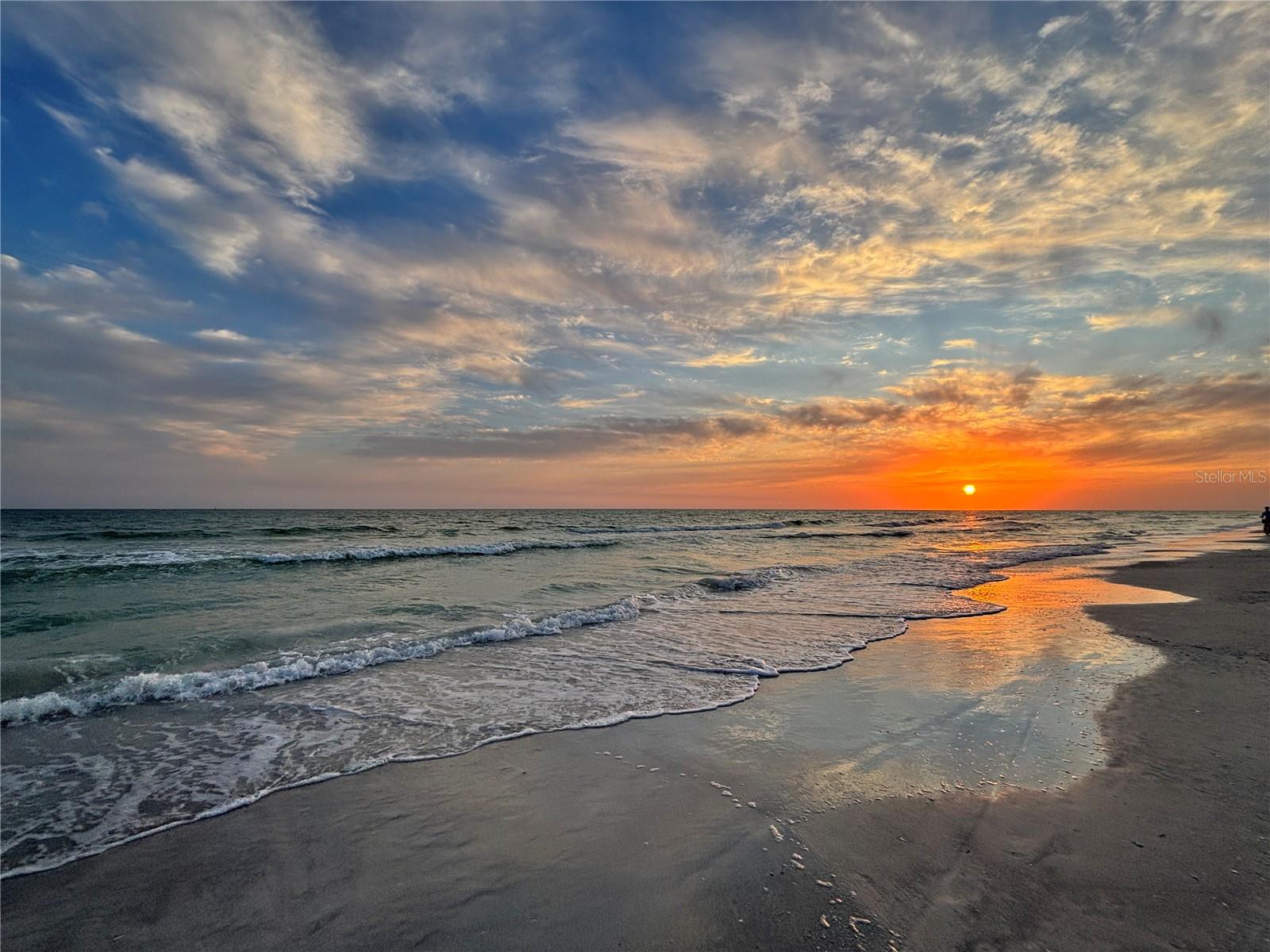 IMPERIAL PLACE - Residential