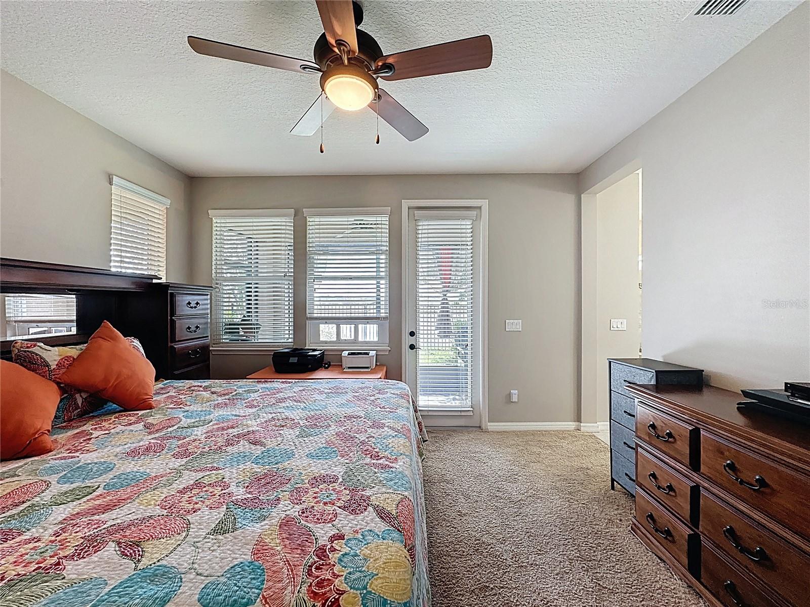 CASCADES OF GROVELAND (TRILOGY) - Residential