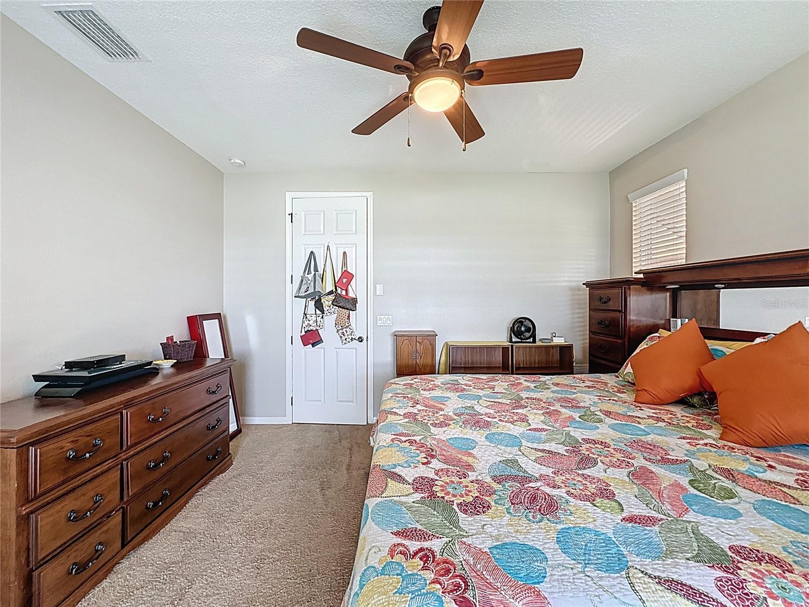 CASCADES OF GROVELAND (TRILOGY) - Residential