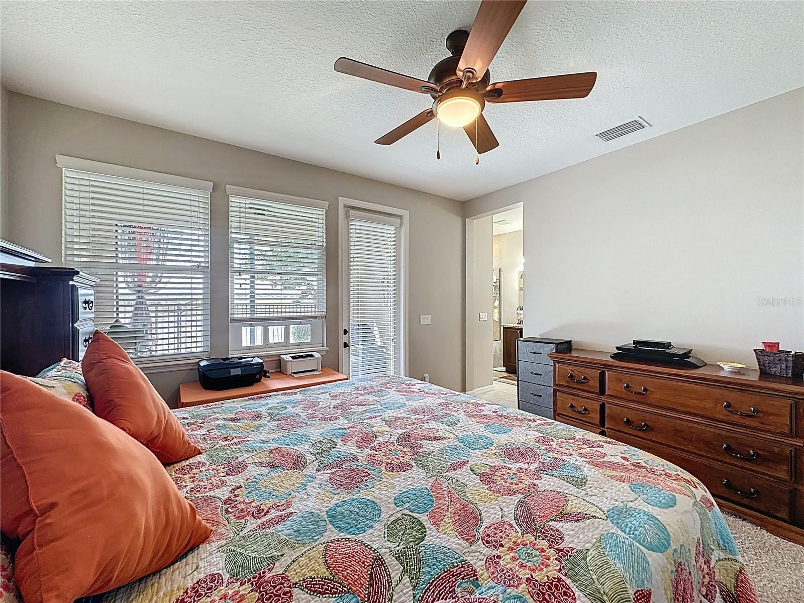 CASCADES OF GROVELAND (TRILOGY) - Residential