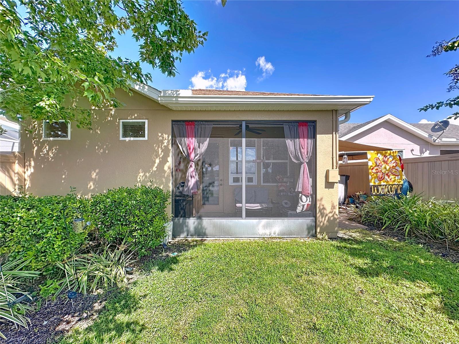 CASCADES OF GROVELAND (TRILOGY) - Residential