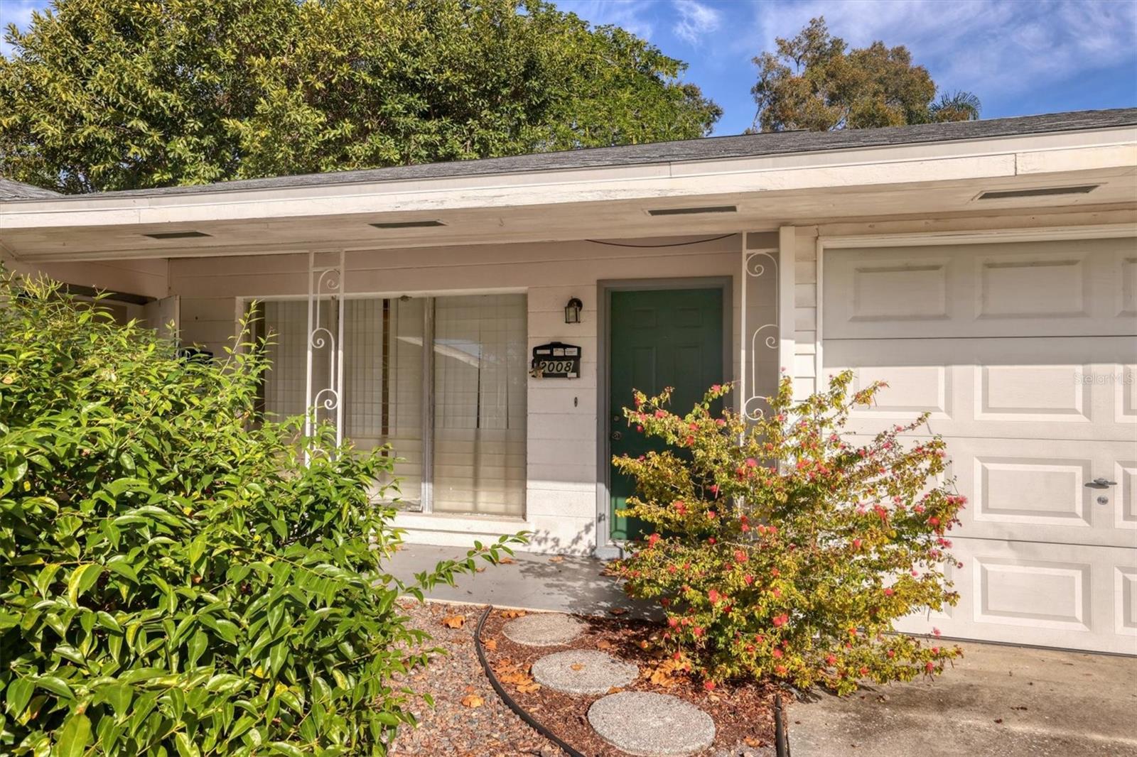 2008 20TH STREET COURT W