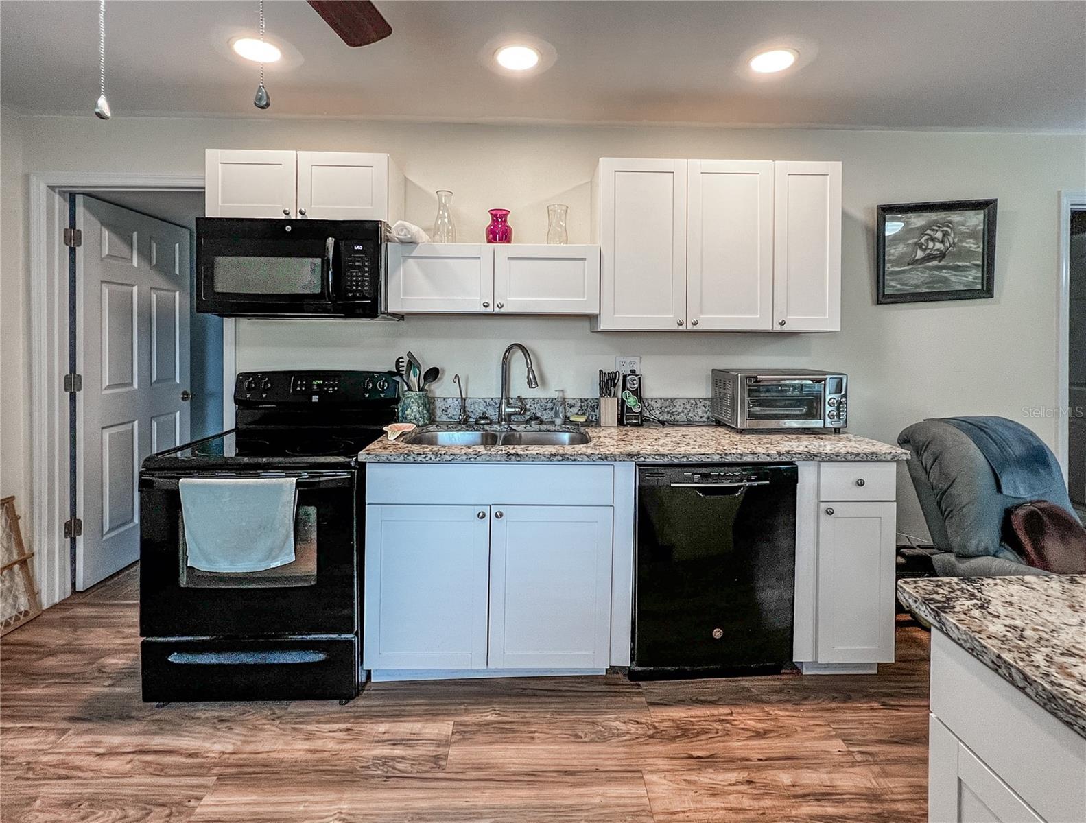 CITY ZEPHYRHILLS - Residential