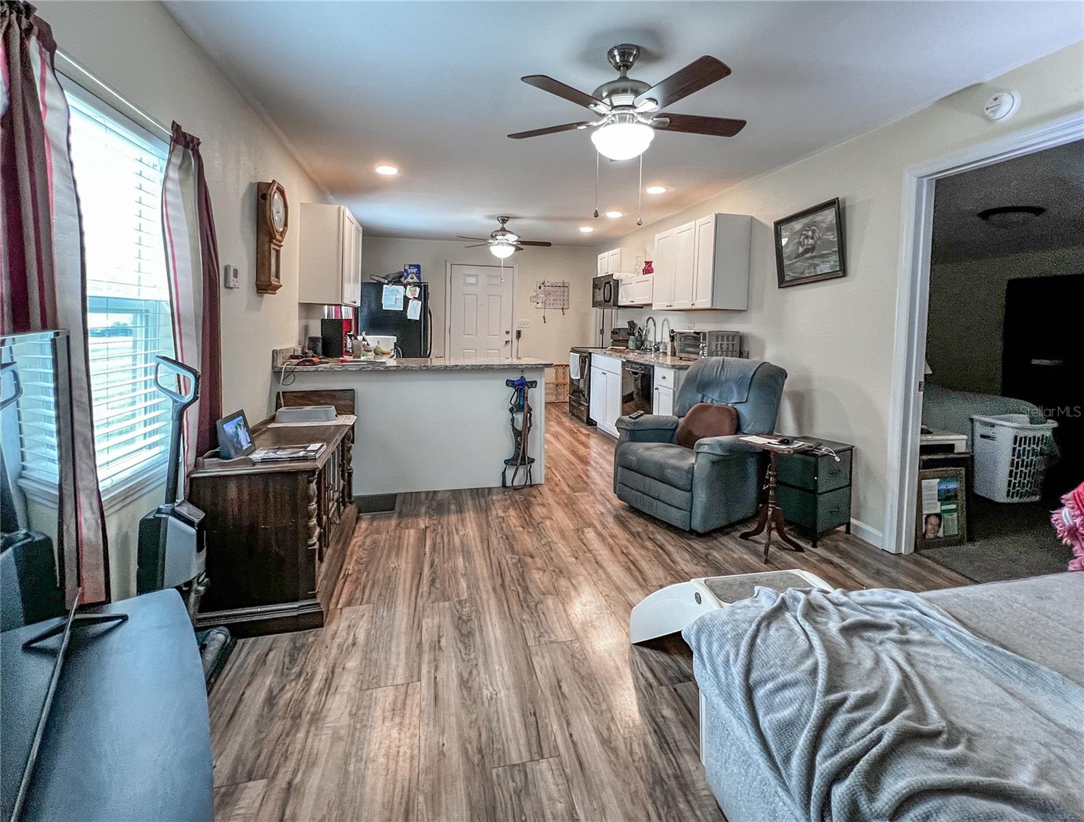 CITY ZEPHYRHILLS - Residential