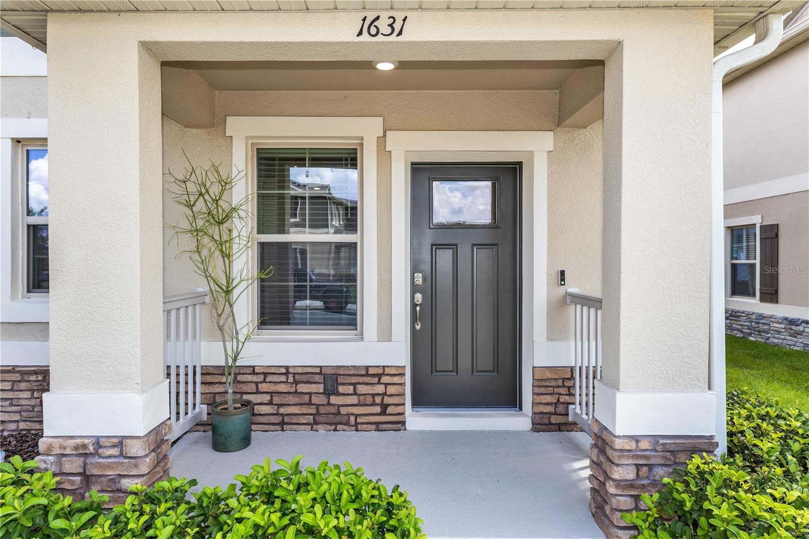 1631 BITTEROOT STREET