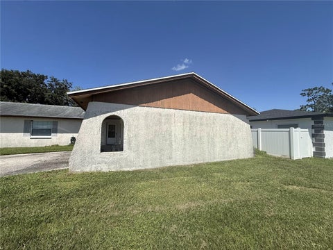 Photo of 3609 Casaba Loop, Valrico, FL 33596 (MLS # TB8551070)